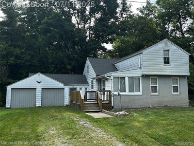 5310 Wakefield Rd, Grand Blanc, MI, 48439