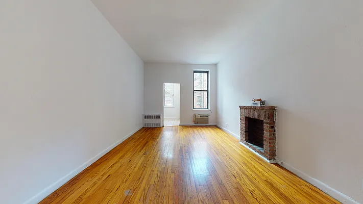 Rented by Bond New York | media 10