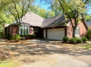 7141 Knollvalley Ln, Indianapolis, IN 46256