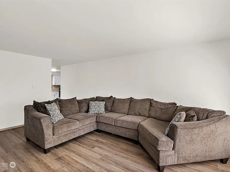 5219 Rumac St SE #B — Photo 9
