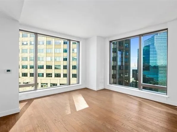 99 Hudson Street image 9 of 30