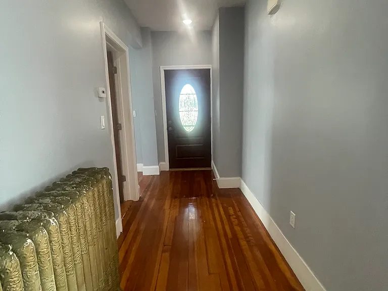 289 Webster St #1 — Photo 10