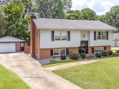 4006 Iron Horse Way, Louisville, KY, 40272