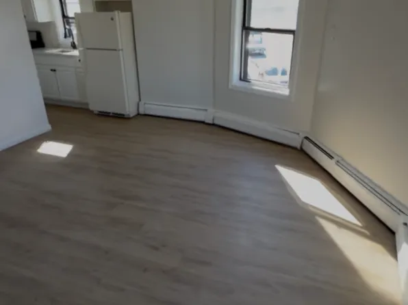 1400 Kennedy Boulevard image 1 of 8