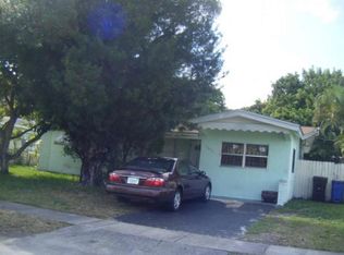 3621 NW 35th Way, Lauderdale Lakes, FL 33309