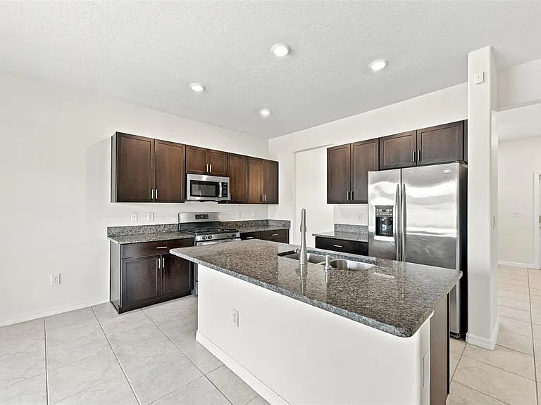 9454 Channing Hill Dr — Photo 6
