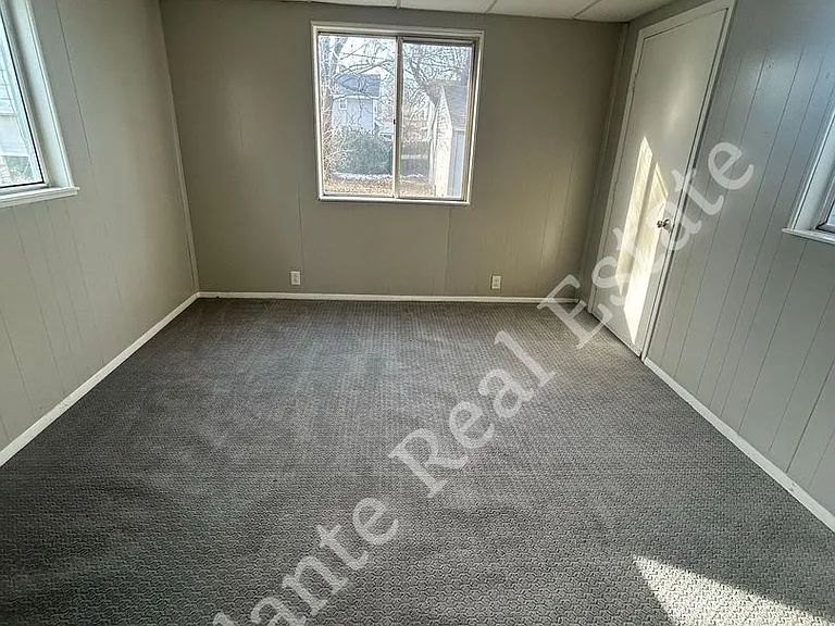 3811 Wallwerth Dr #1 — Photo 8