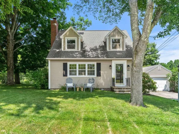 83 Violet Street, Manchester, NH 03102