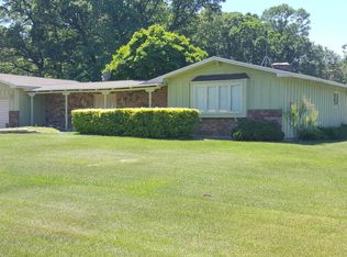 855 Horton Rd, Muskegon, MI 49445