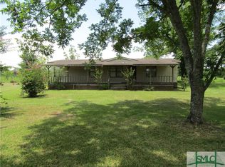 722 Beaver Creek Rd, Jesup, GA 31545