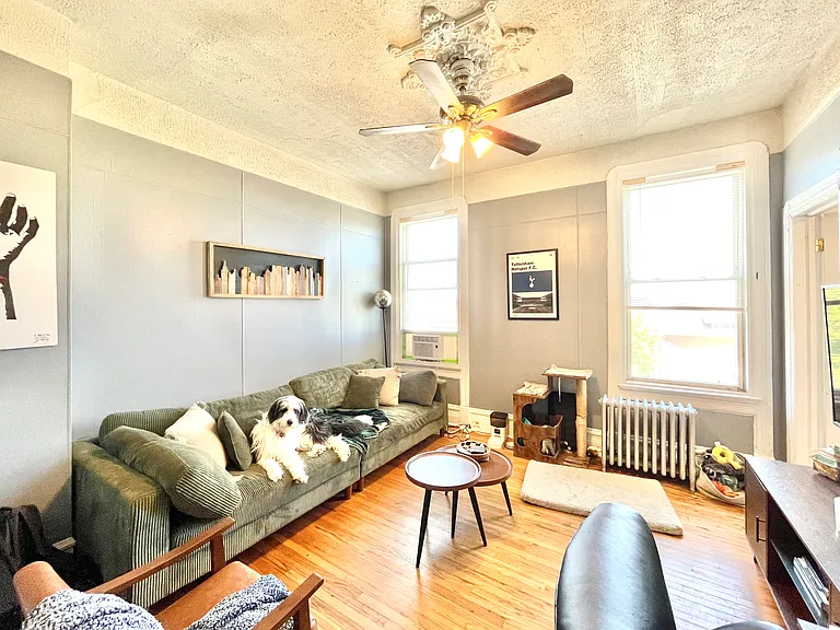 1359 W Chicago Ave #C2 — Photo 1
