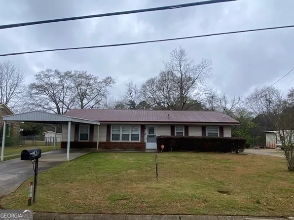 318 S 16th Ave, Lanett, AL 36863
