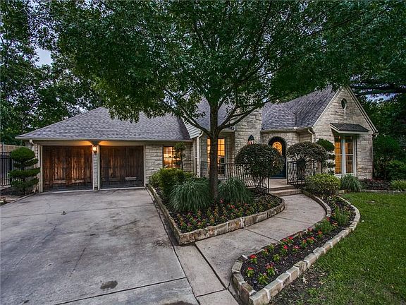 3rd image of 9418 Hermosa Dr