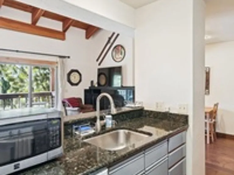 2755 N Lake Blvd #97 — Photo 7