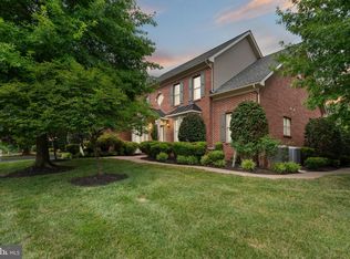 6404 Gayfields Rd, Alexandria, VA 22315