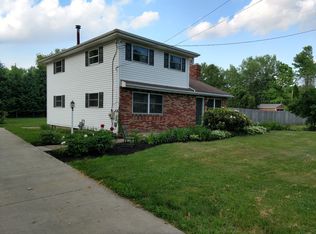 185 Comet Rd, Clinton, OH 44216