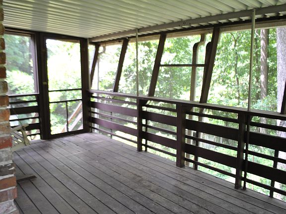 Screen Porch