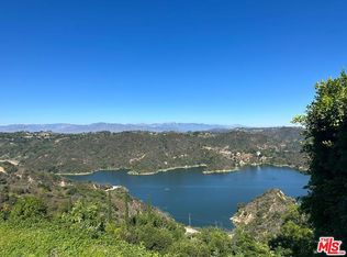 2108 Stradella Rd, Los Angeles, CA 90077