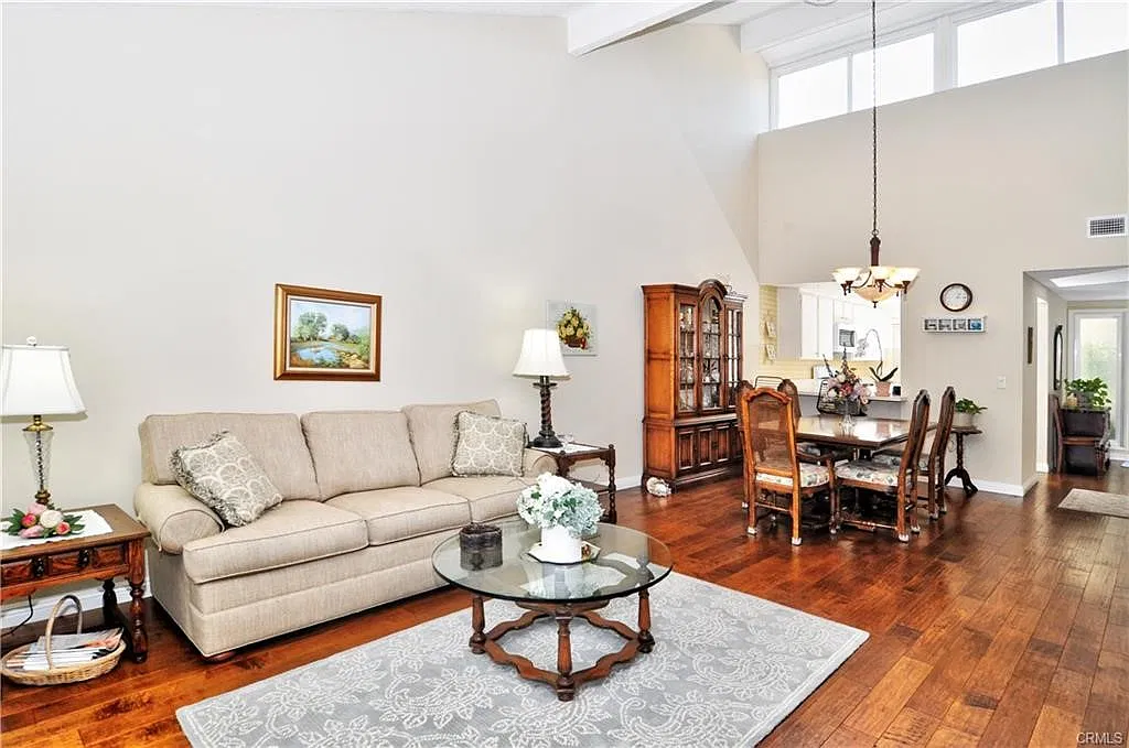 2 bed, 1224 sqft, $3,750 — Photo 4