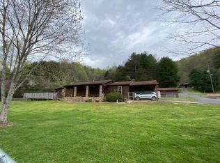 29 Liberty Ln, Dana, KY 41615