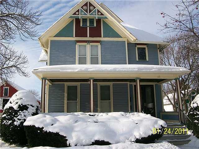 1st image of 115 S Main St