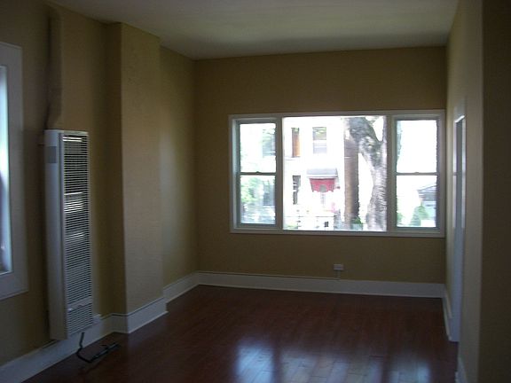 4th image of 1531 N Talman Ave #2