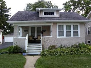 225 W School St, Villa Park, IL