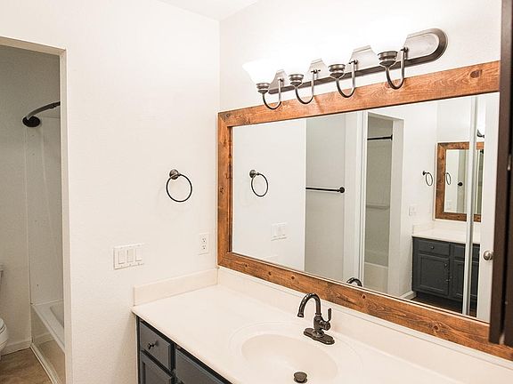 4th image of 10154 Camino Ruiz Unit 3