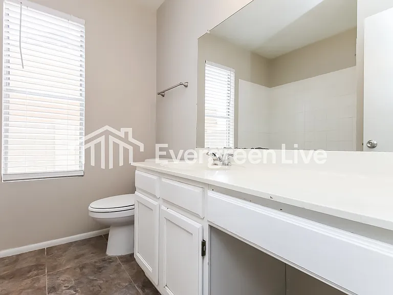 4822 E Grandview St — Photo 13