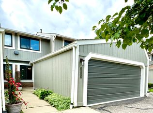 1068 Washington Cir #110, Northville, MI