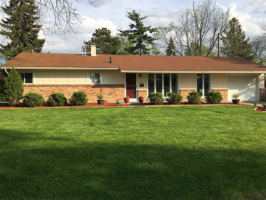 1610 Trailview Dr photo 1
