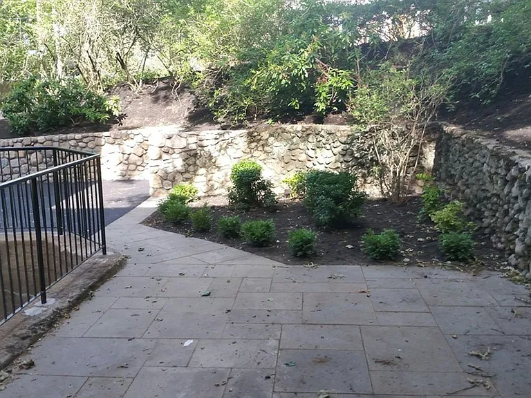 2044 Beacon St #264 — Photo 9