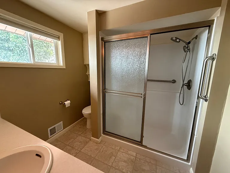 21730 NE Butler Market Rd — Photo 28