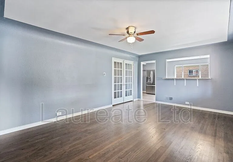 2880 N Harrison St — Photo 3