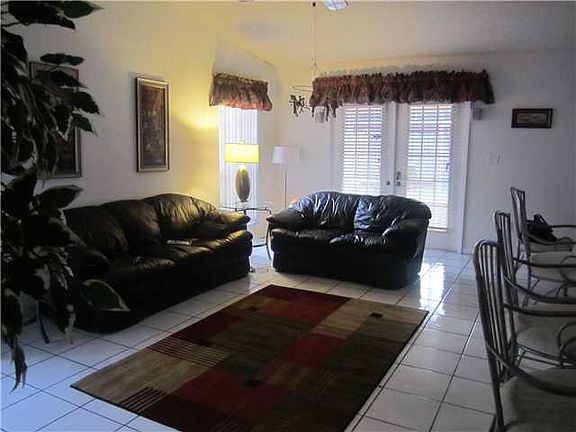 3rd image of 2320 W Lake Miramar Cir