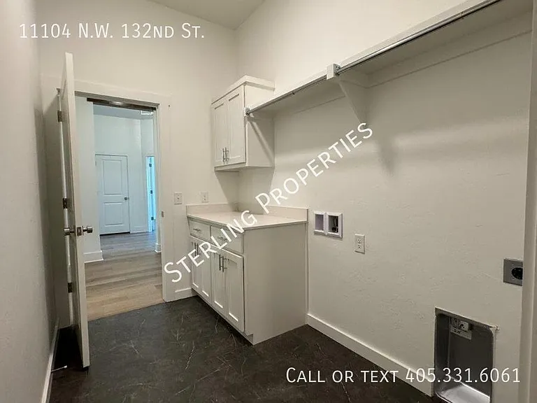 11104 NW 132nd St — Photo 50