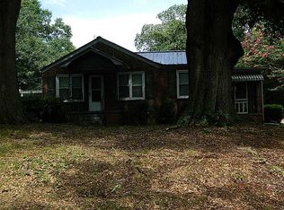 64 N Bowden St, Commerce, GA 30529