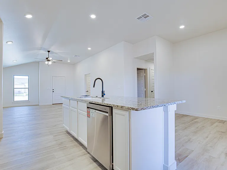 6601 Poppy Dr — Photo 6