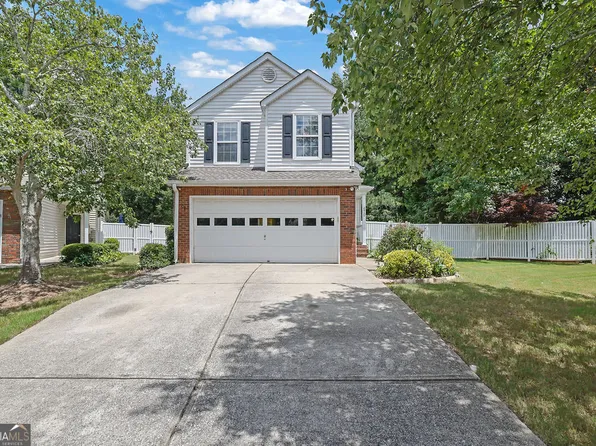 670 Chantress Ct, Milton, GA 30004