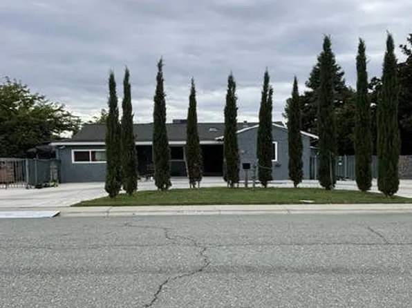 5917 Fern St, Stockton, CA 95207
