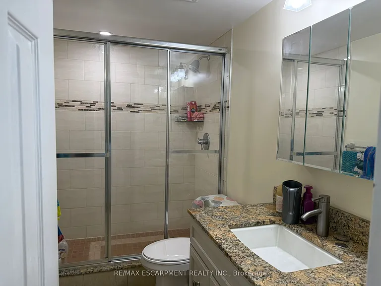 50 Mississauga Valley Blvd #1516 — Photo 18