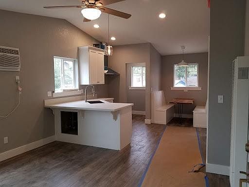 5th image of 103 Hillmont Ave