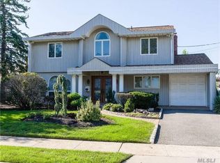 3145 Shore Rd, Bellmore, NY 11710