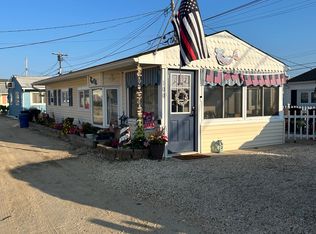 100 W Albacore Way, Lavallette, NJ 08735