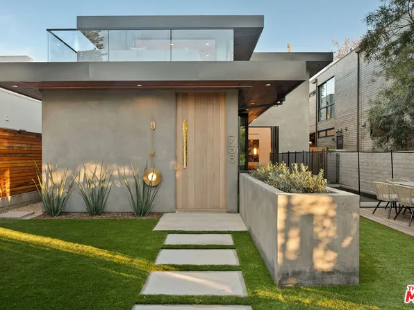 738 Palms Blvd, Venice, CA 90291