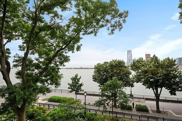 Sold by Douglas Elliman | media 2