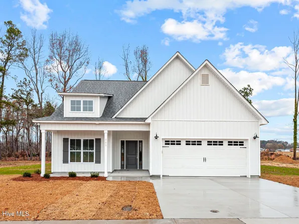 325 Mangrove Court, Ayden, NC 28513