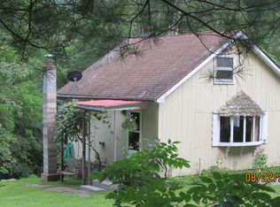 10272 Kettle Creek Rd, Renovo, PA 17729