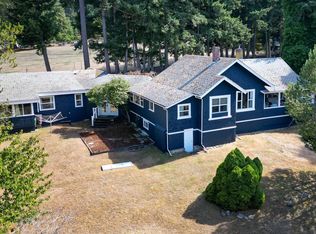 443 Fernhill Rd, Southern Gulf Islands, BC V0N2J1