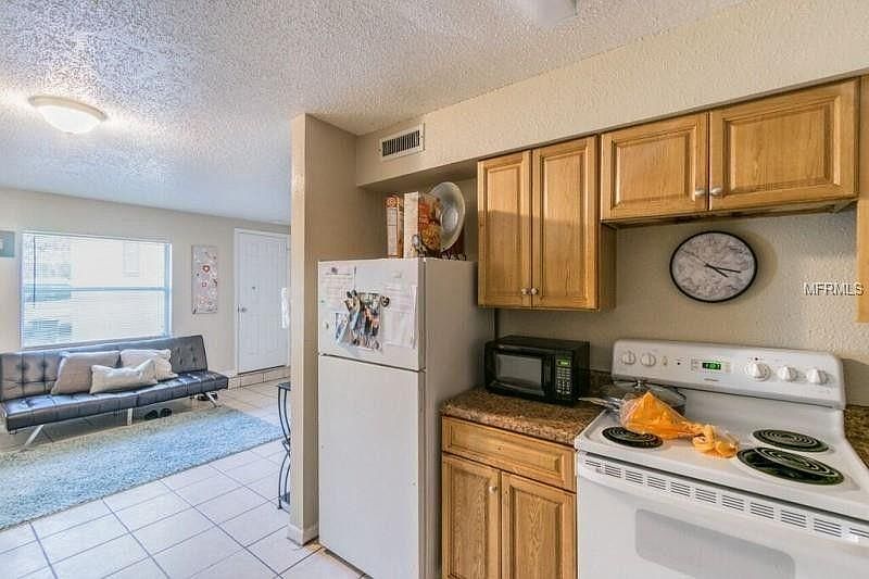 1st image of 10013 N Aster Ave #1